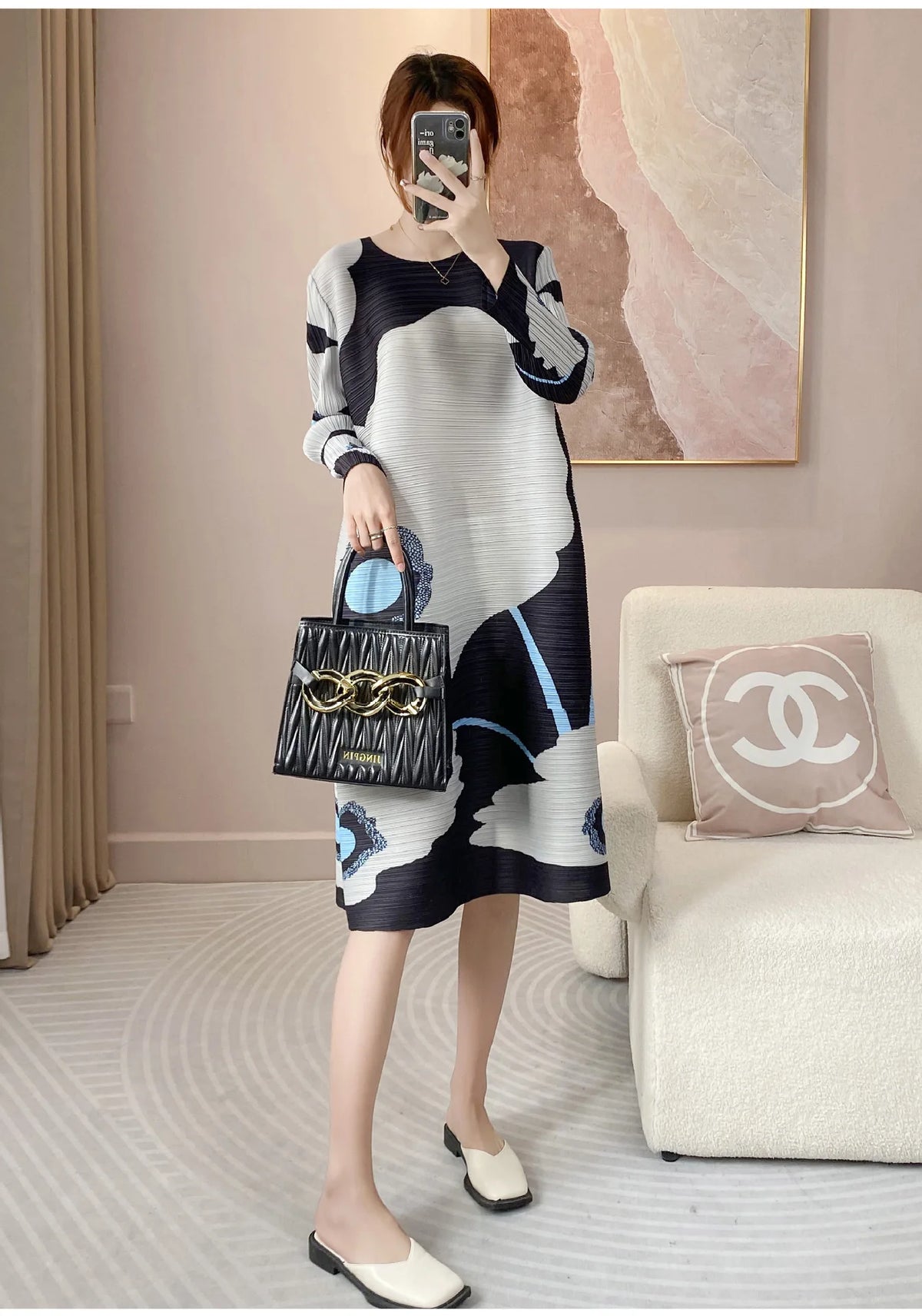 Spring 2024 New Loose Large Casual Pleated Comfortable and Exquisite Luxury Swing Dress with Three House Style Printed Dress